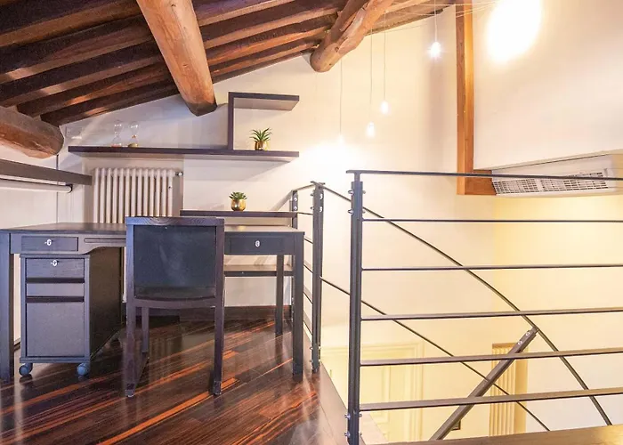 Easytopstay - Piazza Venezia View Charming Roma