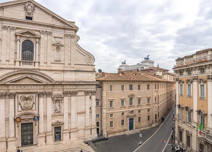Easytopstay - Piazza Venezia View Charming Appartamento Roma