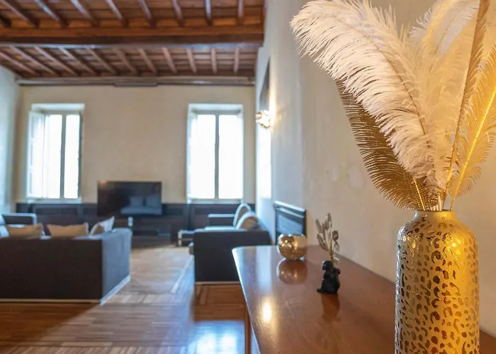 Easytopstay - Piazza Venezia View Charming